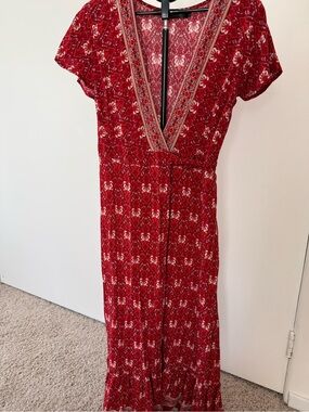 Red Floral V-Neck Maxi Dress - Women